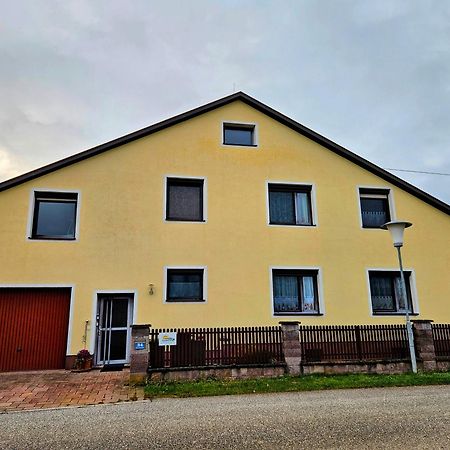 Apartment Moni In Lutzmannsburg, 1 Km Von Der Sonnentherme Entfernt - Apartment Mit 3 Schlafzimmern Εξωτερικό φωτογραφία